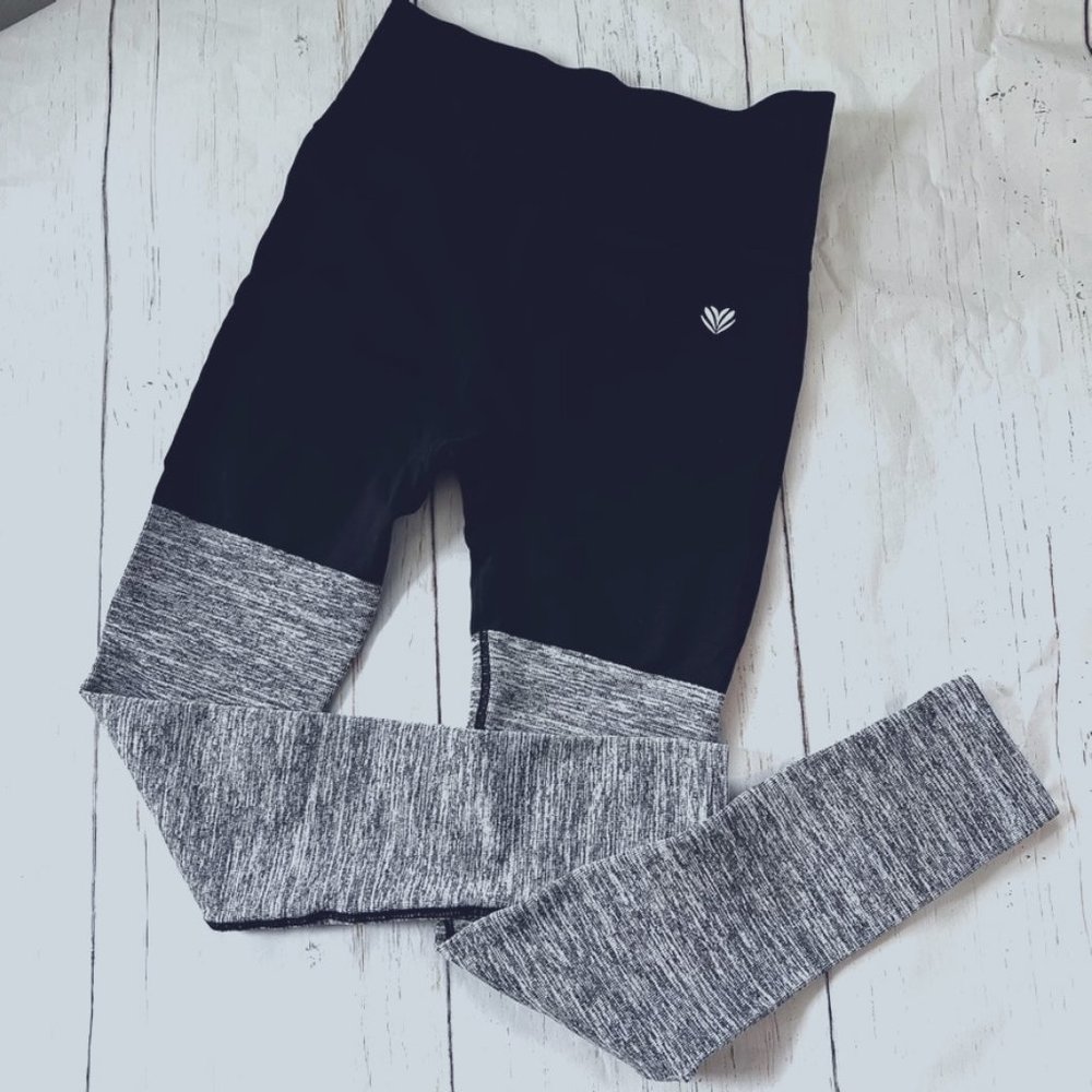 Two Tone Workout Gym Tights Pants Size Small
